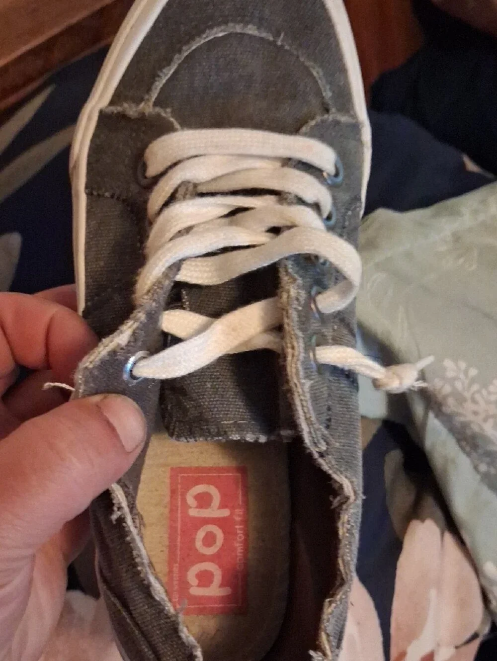 pop Men's Low-Top Canvas Sneakers in Grey Green and White